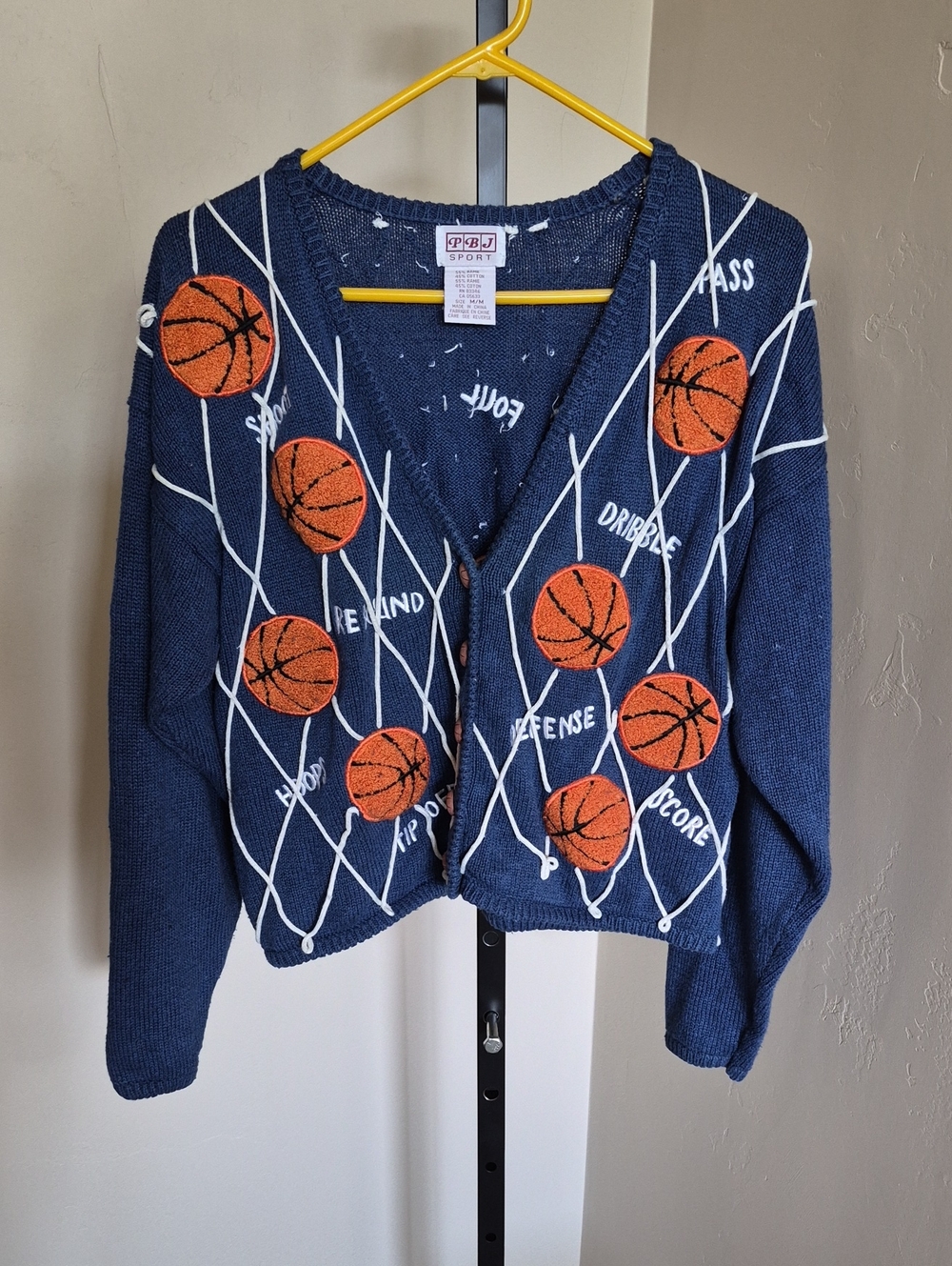 Vintage 90s Women's Navy Basketball Embroidered Cardigan Size M Novelty Knit